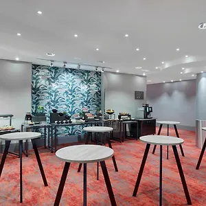 Centre By Ihg Otel